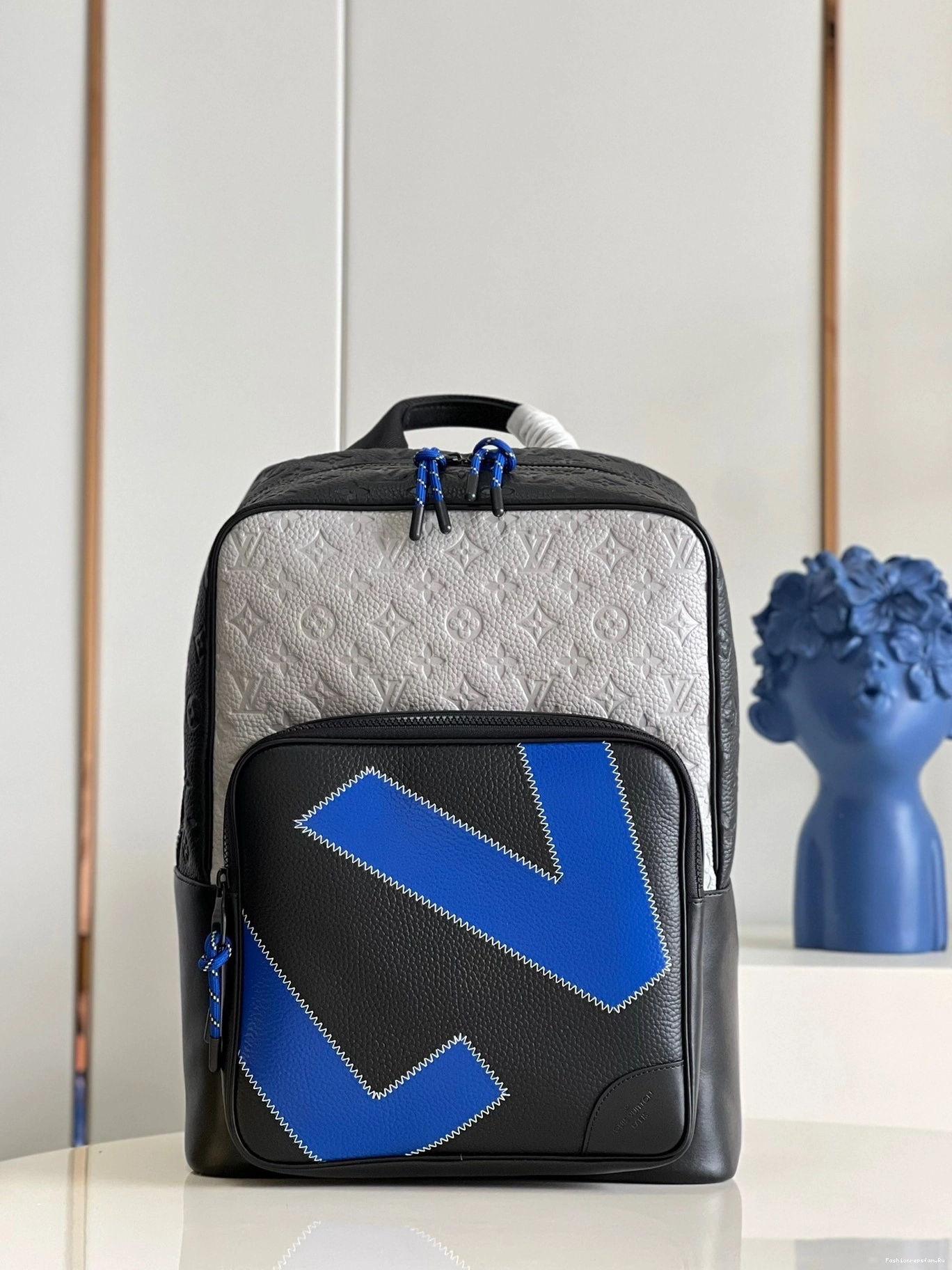 FS CHEAP DEAN BACKPACK Louis Vuitton 0821